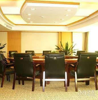 Wu Liang Ye Grand Hotel 청두 외부 사진
