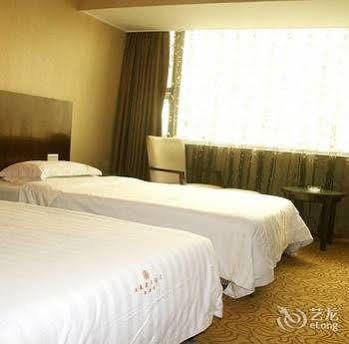 Wu Liang Ye Grand Hotel 청두 외부 사진